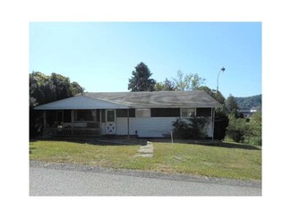 109 National Ave, Brownsville, PA 15417