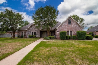5015 Caribbean Dr W, Benton, AR 72019