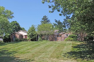 615 Liddle Ln, Cincinnati, OH 45215