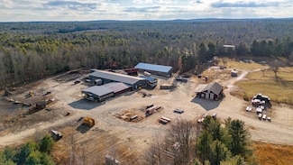 668 Hollis Rd, Hollis, ME 04042