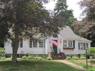 59 Central St, Topsfield, MA 01983