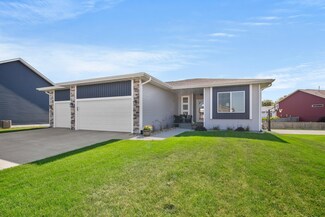 406 Wright Cir, Gilbert, IA 50105