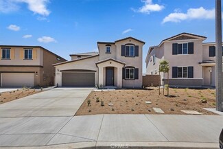 19343 Bigfork Rd, Lake Elsinore, CA 92532