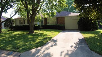 1120 Stonehaven Ave, Marshall, MO 65340