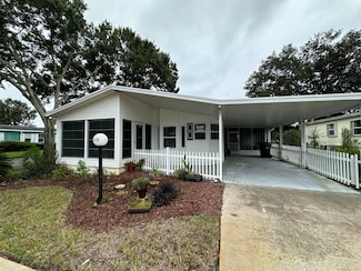 3526 Swan Lake Dr, Titusville, FL 32796