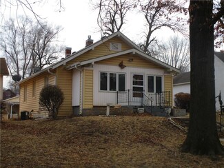 1030 Riley St, Atchison, KS 66002