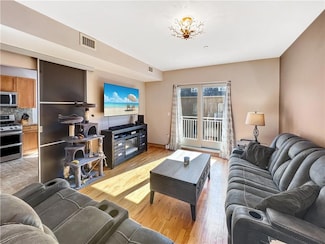 1467 Royce St Unit 3L, Brooklyn, NY 11234