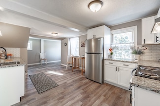 5 Pomeroy Meadow Rd, Southampton, MA 01073