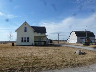 9274 S County Road 400 E, Walton, IN 46994