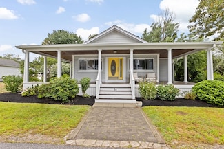14 Edgar Rd, Scituate, MA 02066