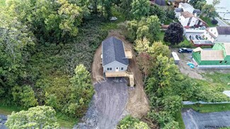 330 Fitch Rd, Saratoga Springs, NY 12866