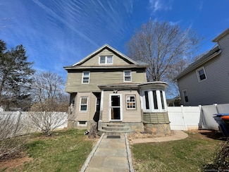 171 Foster St, Meriden, CT 06451