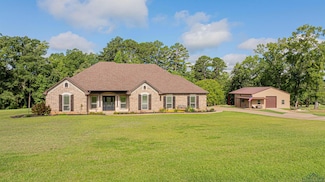 225 Whistler Ln, Hallsville, TX 75650