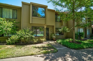 10 Adelphi Ct, Sacramento, CA 95825