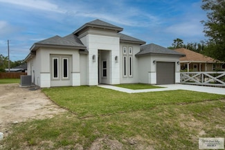 21929 Hand Rd, Harlingen, TX 78552