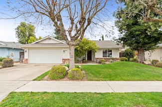 6036 N Alva Ave, Fresno, CA 93711