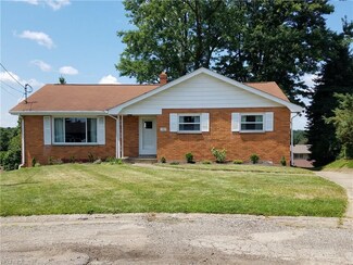 157 Grandview Dr, Steubenville, OH 43953