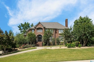2208 Longleaf Blvd, Vestavia, AL 35243