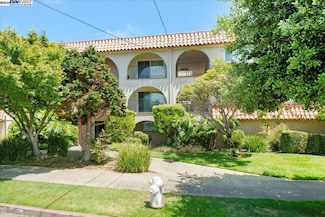 2133 Santa Clara Ave Unit 217, Alameda, CA 94501