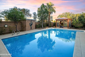 9141 E Palm Tree Dr, Tucson, AZ 85710