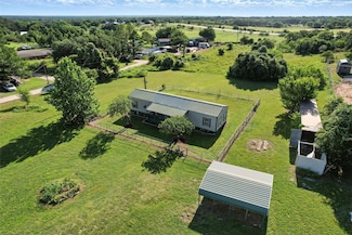 1144 Champ Ln, Springtown, TX 76082