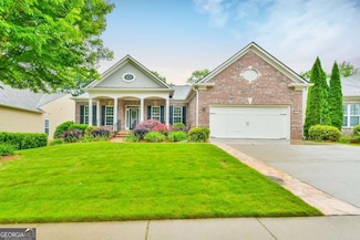 6714 Amherst Dr, Hoschton, GA 30548