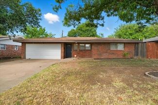 4318 49th St, Lubbock, TX 79413