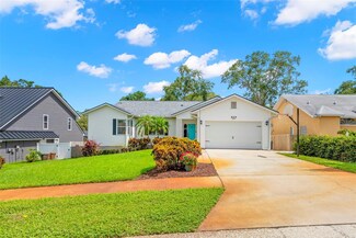 859 Harbor Hill Dr, Safety Harbor, FL 34695
