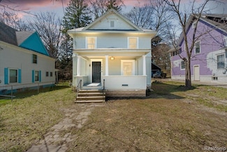 1026 S Jackson St, Jackson, MI 49203
