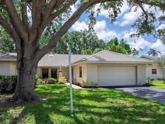 114 Southampton Place N Unit 237, Venice, FL 34293