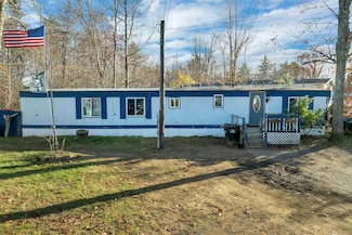 28 Joshua St, Rochester, NH 03867