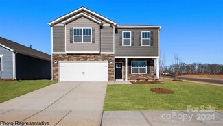 234 Wheatfield Rd, Fletcher, NC 28732