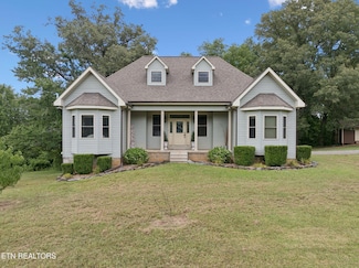 246 Akins Rd, Tellico Plains, TN 37385