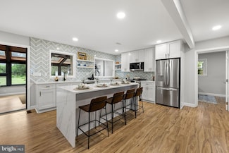 4000 Laurel Rd, Alexandria, VA 22309