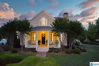 626 Renaissance Dr, Birmingham, AL 35226