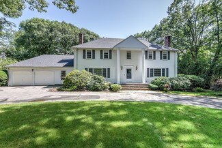 100 Albion Rd, Wellesley Hills, MA 02481