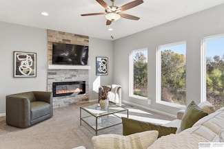 8809 N 177th St, Bennington, NE 68007