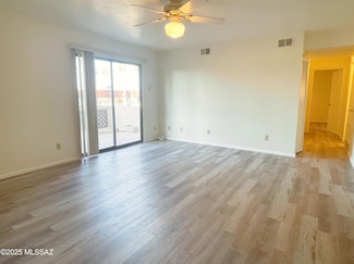 461 W Yucca Ct Unit 312, Tucson, AZ 85704