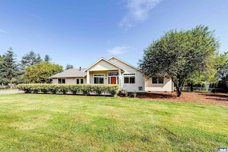 120 Mantle Rd, Sequim, WA 98382