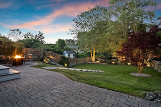 14 East St, Beverly, MA 01915