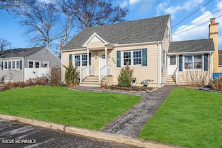 320 Jefferson Ct, Brick, NJ 08724