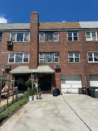 153-51 Horace Harding Expy, Flushing, NY 11367
