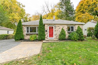 194 Lafayette Rd, Rochester, NY 14609