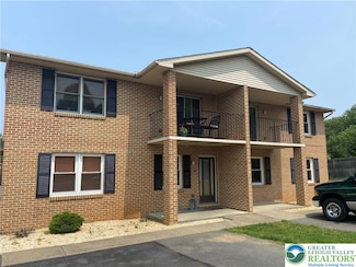 4053 Vaughn St, Easton, PA 18045