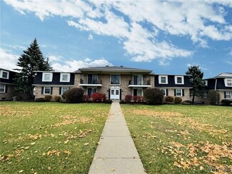 457 Burroughs Dr Unit B, Buffalo, NY 14226