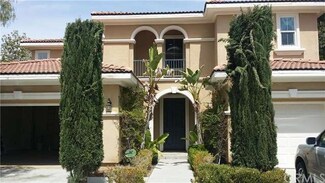 19 Valenza Plaza, Lake Elsinore, CA 92532