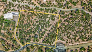 33 Calle San Acacia, Santa Fe, NM 87506