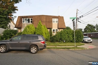 66 Strangeway Terrace Unit 2, Clifton, NJ 07011