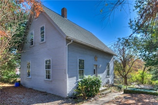 229 Shannock Village Rd, Shannock, RI 02875