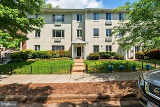 2005 Allen Place NW Unit 301, Washington, DC 20009